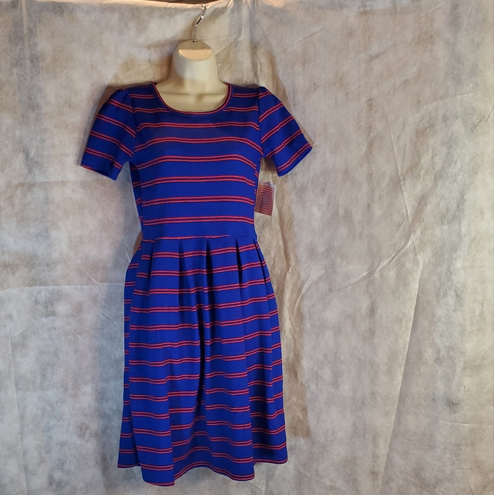 SOLD!!!!Lularoe Amelia dress